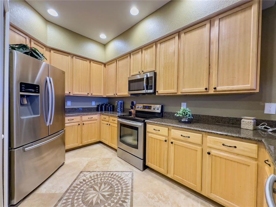 For Sale: $238,500 (2 beds, 2 baths, 1445 Square Feet)