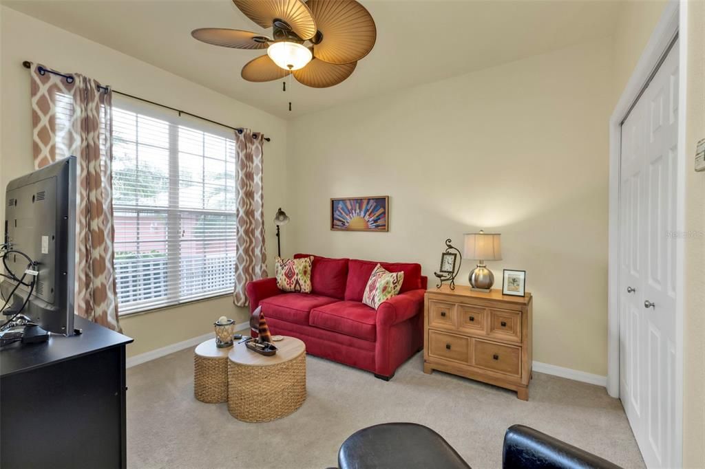 For Sale: $439,000 (3 beds, 2 baths, 1517 Square Feet)