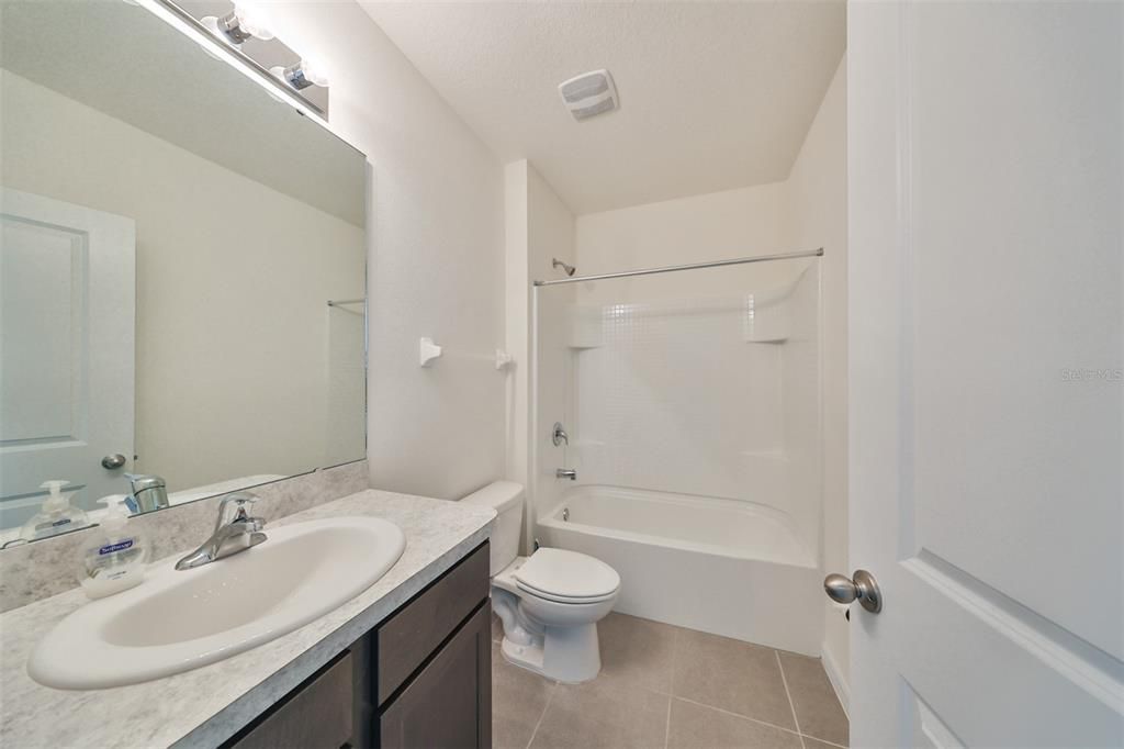 For Sale: $359,000 (4 beds, 2 baths, 1826 Square Feet)