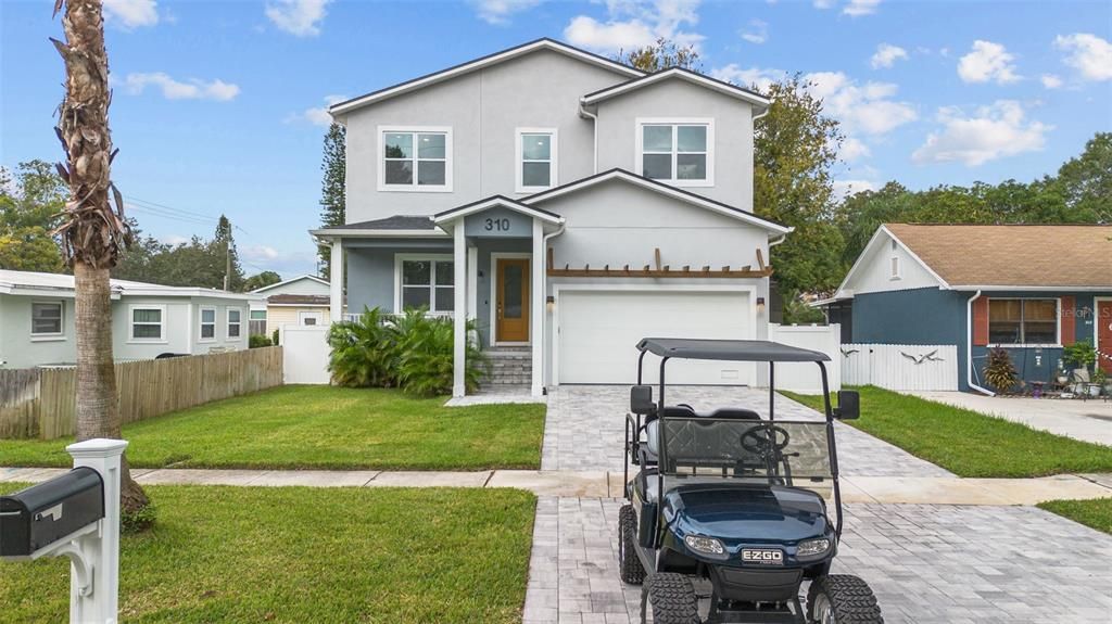 Active With Contract: $796,500 (4 beds, 2 baths, 2655 Square Feet)