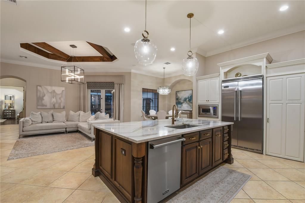 For Sale: $1,875,000 (5 beds, 5 baths, 4291 Square Feet)