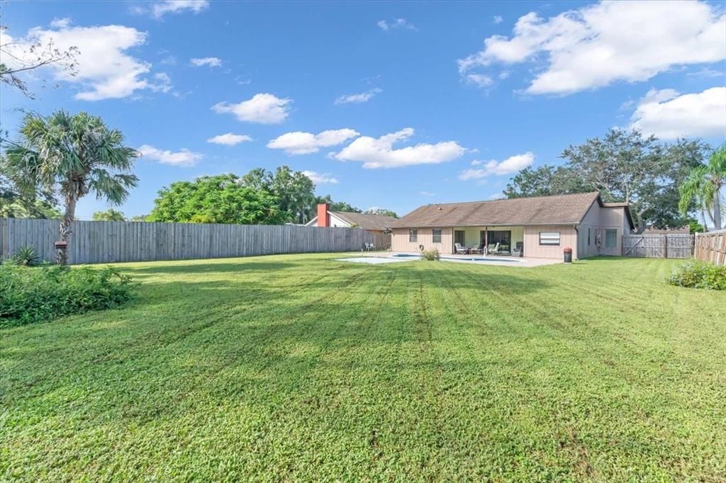 For Sale: $444,000 (3 beds, 2 baths, 1754 Square Feet)