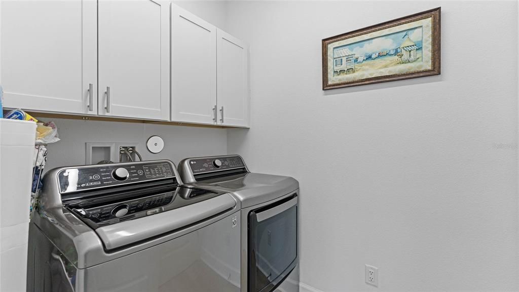 For Sale: $435,000 (2 beds, 2 baths, 1464 Square Feet)