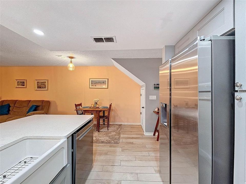 En Venta: $314,000 (2 camas, 2 baños, 1516 Pies cuadrados)