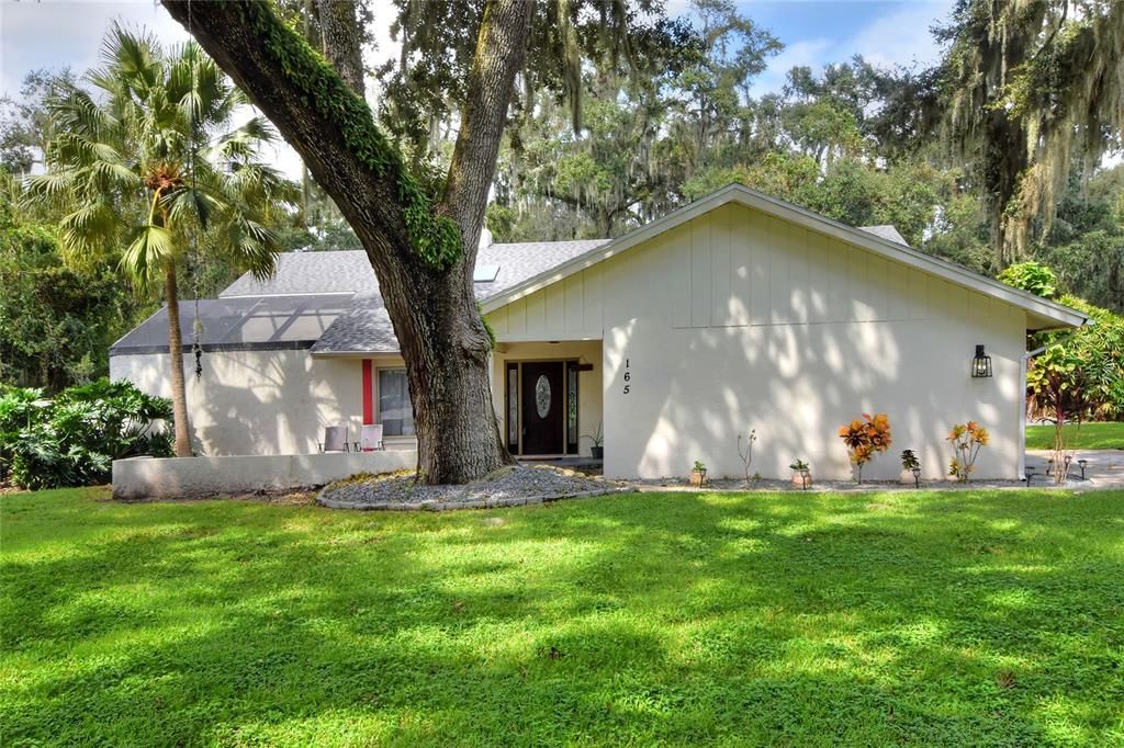 For Sale: $435,000 (3 beds, 2 baths, 1896 Square Feet)