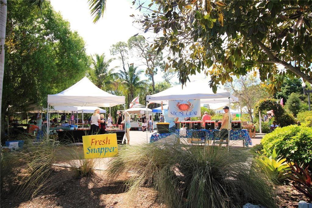 Weekend Farmers Market