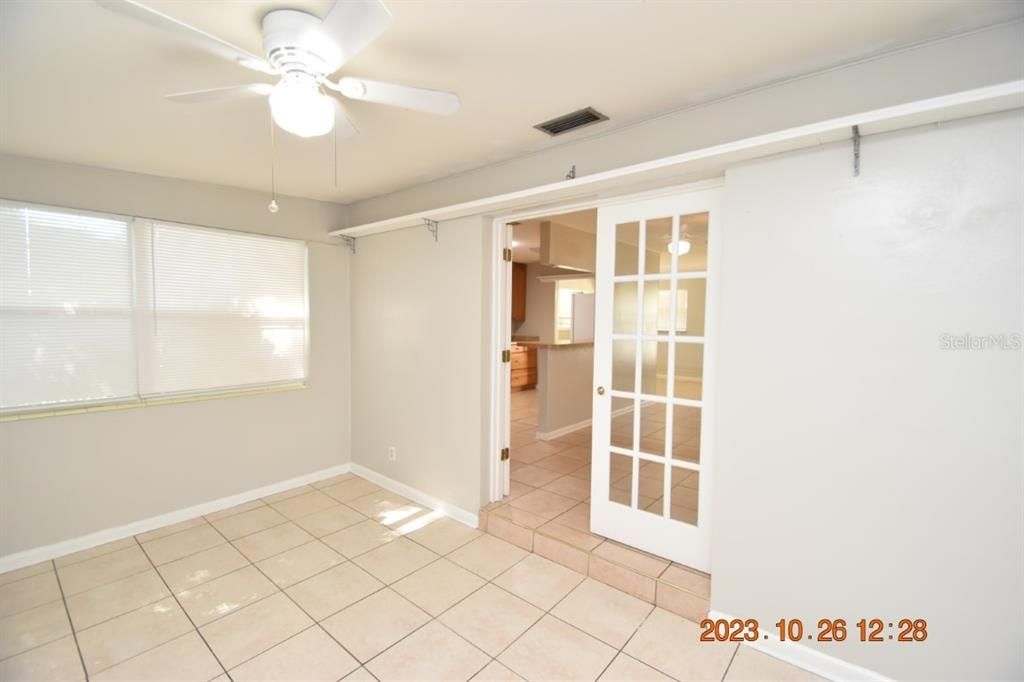 For Rent: $2,395 (3 beds, 2 baths, 1548 Square Feet)