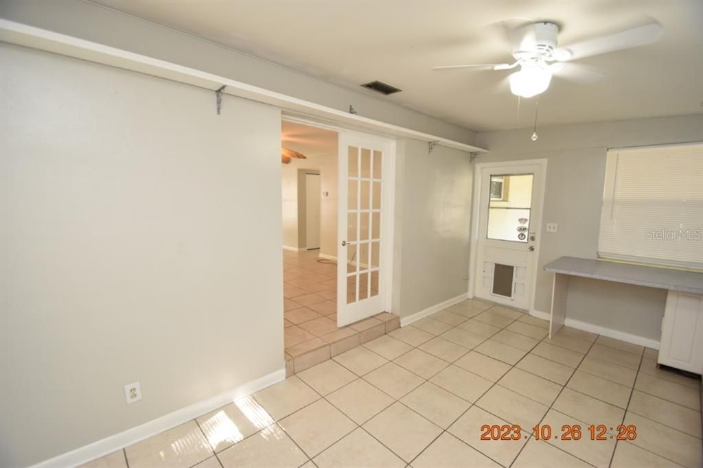 For Rent: $2,395 (3 beds, 2 baths, 1548 Square Feet)