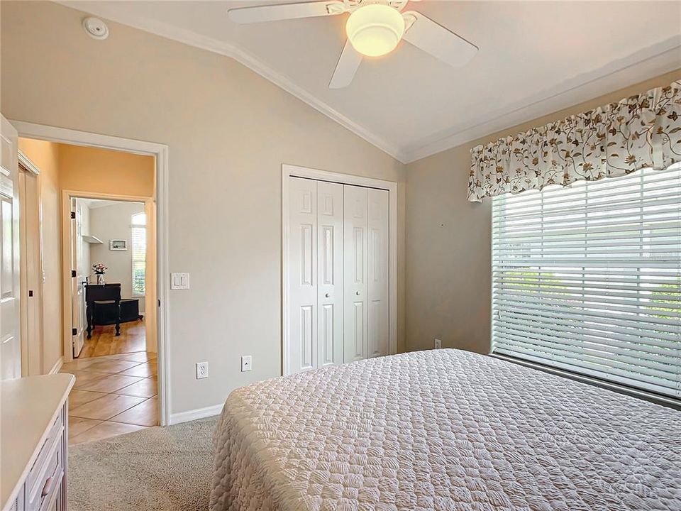 For Sale: $549,700 (3 beds, 2 baths, 1896 Square Feet)