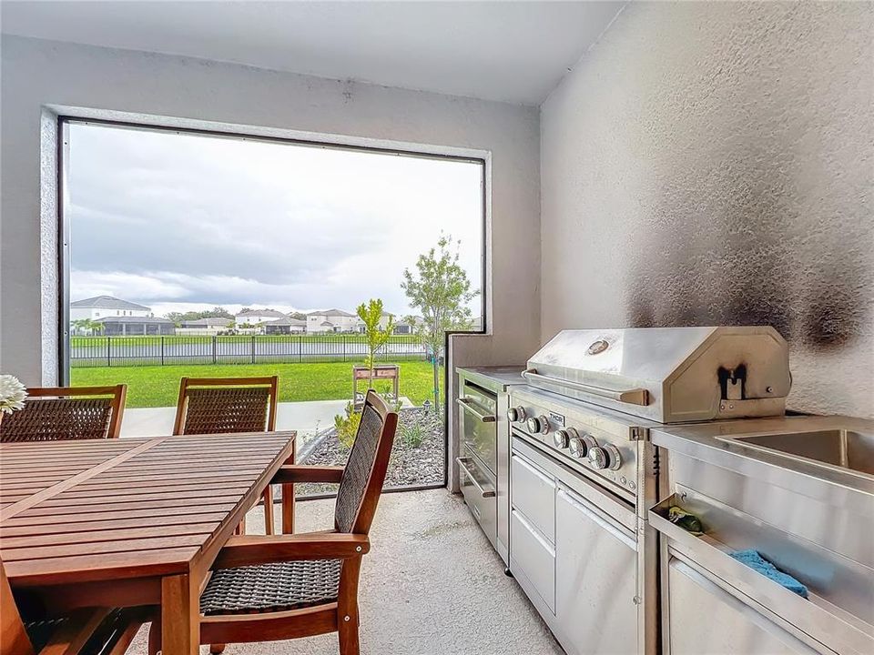 Grill/sink/refrigerator combo