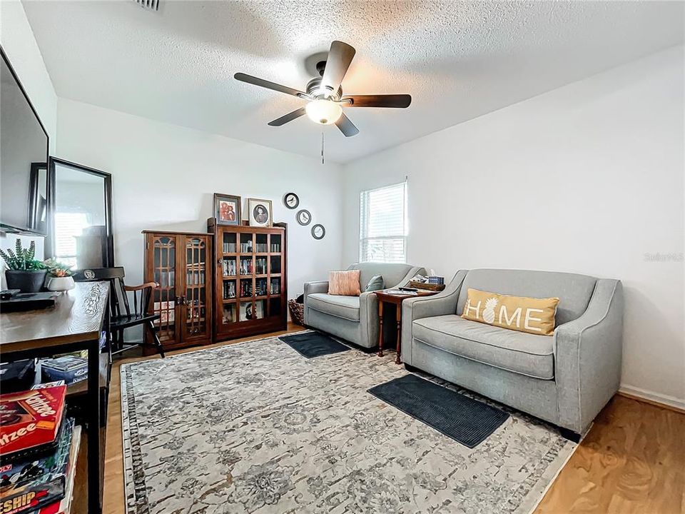 For Sale: $348,000 (3 beds, 2 baths, 1766 Square Feet)