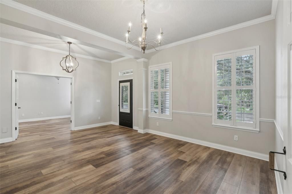 FOYER/FORMAL DINING.