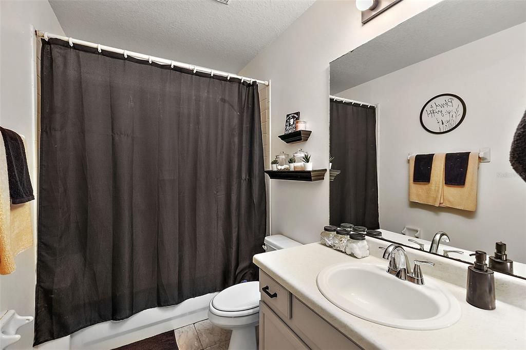 For Sale: $312,900 (3 beds, 2 baths, 1502 Square Feet)