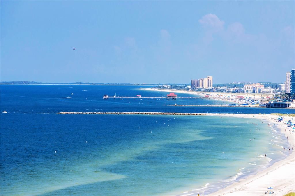 Views North over Pier 60 to Honeymoon Island