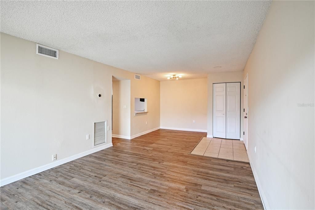 For Rent: $1,550 (2 beds, 2 baths, 828 Square Feet)