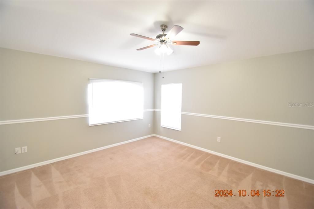 For Rent: $2,595 (4 beds, 2 baths, 1754 Square Feet)