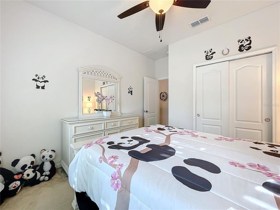 For Sale: $350,000 (4 beds, 2 baths, 1883 Square Feet)