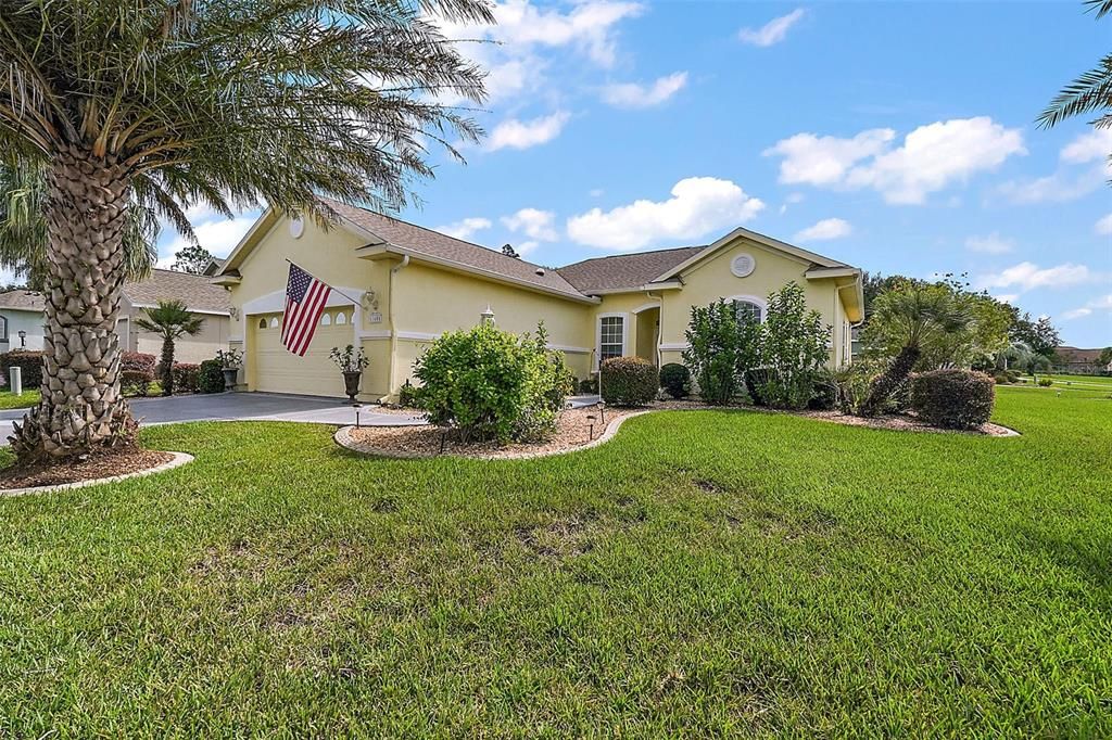 For Sale: $354,000 (3 beds, 2 baths, 1494 Square Feet)