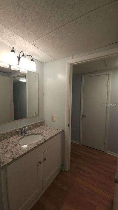 For Rent: $2,100 (2 beds, 2 baths, 1776 Square Feet)