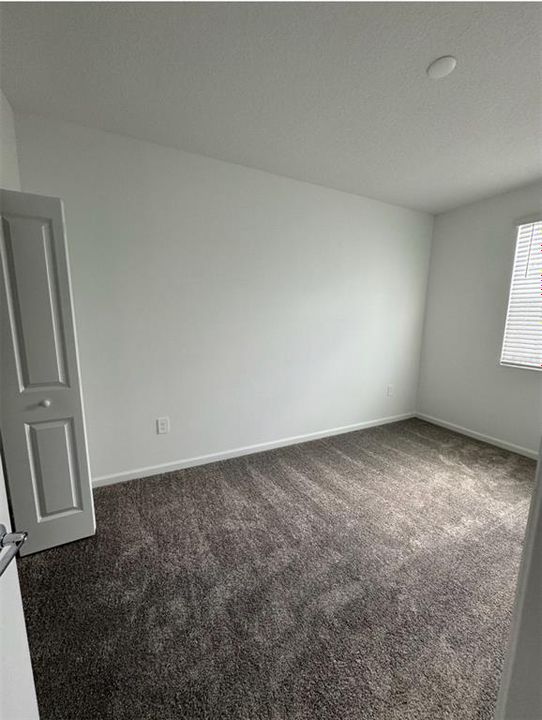 For Rent: $2,290 (3 beds, 2 baths, 1797 Square Feet)