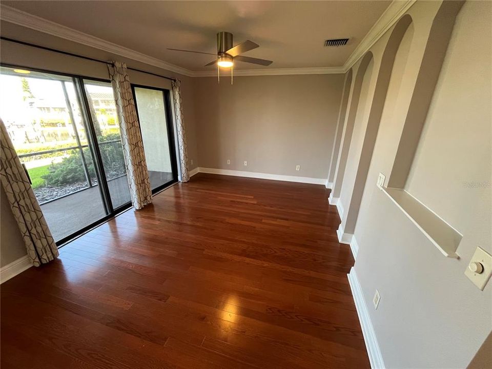 Family room with sliders to enclosed lanai