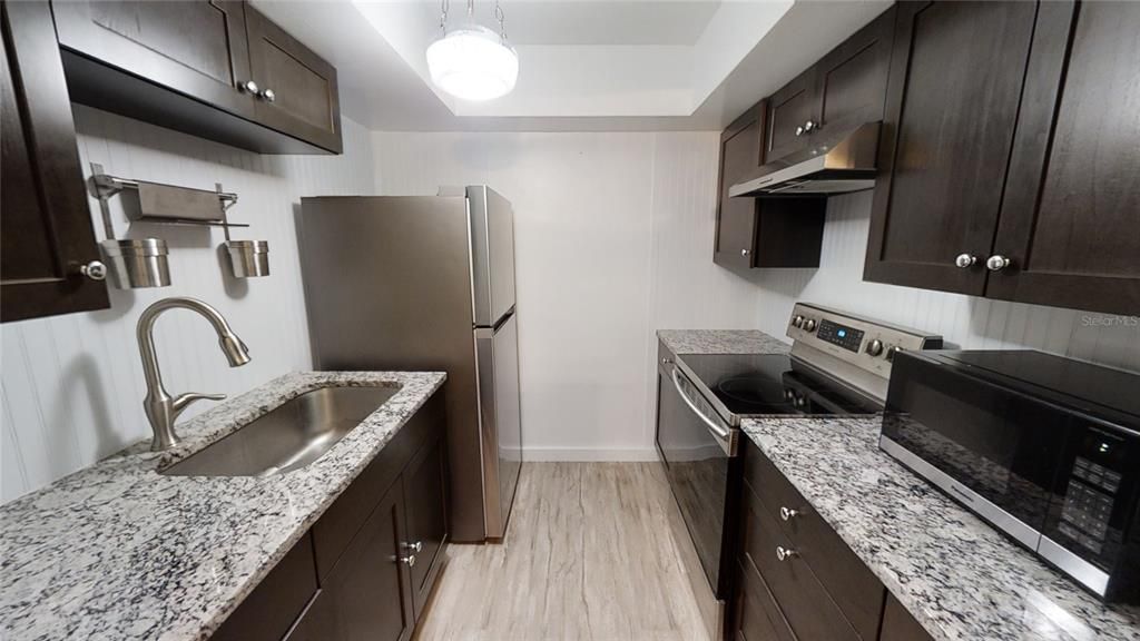 For Rent: $1,500 (1 beds, 1 baths, 605 Square Feet)