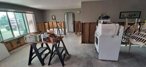 For Sale: $475,000 (2 beds, 2 baths, 1809 Square Feet)