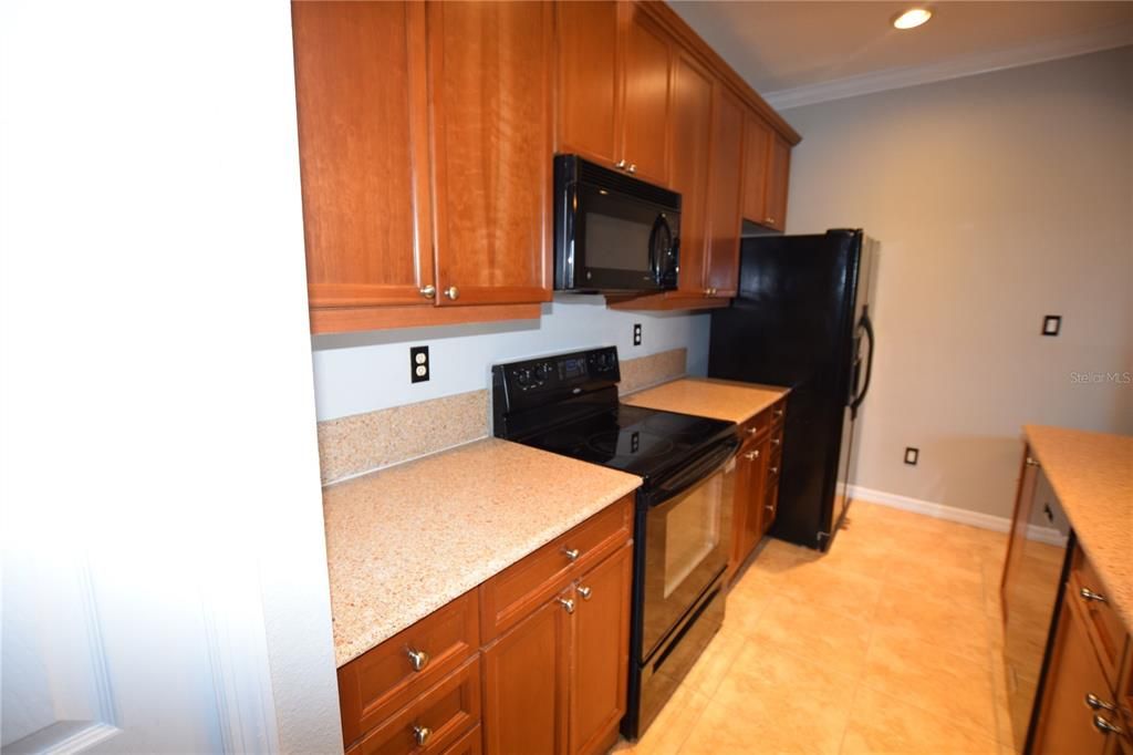 For Rent: $2,025 (3 beds, 2 baths, 1332 Square Feet)