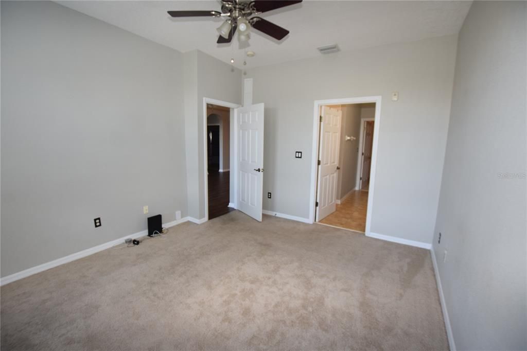 For Rent: $2,025 (3 beds, 2 baths, 1332 Square Feet)