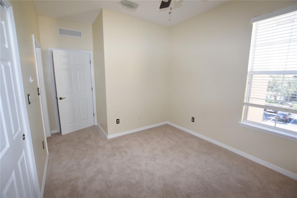 For Rent: $2,025 (3 beds, 2 baths, 1332 Square Feet)