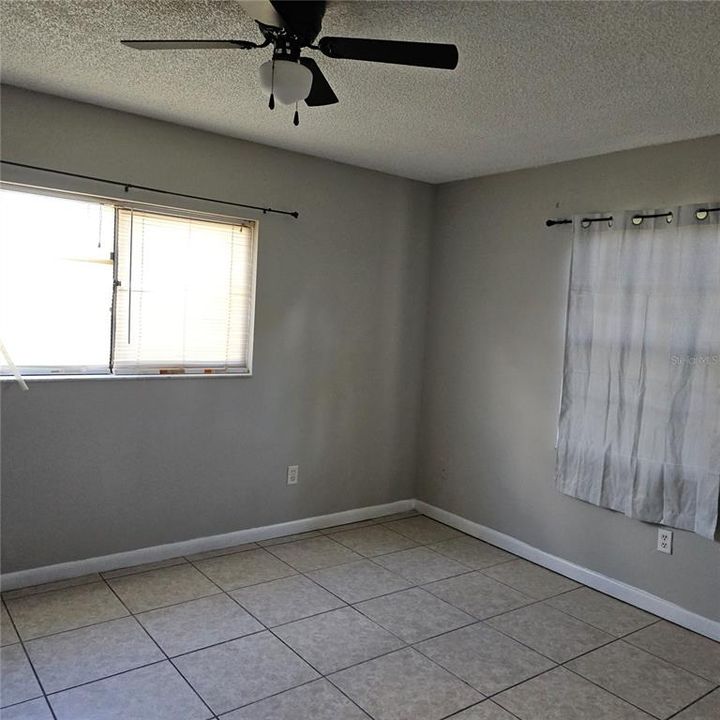 For Rent: $1,675 (3 beds, 2 baths, 1170 Square Feet)