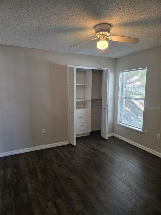 For Rent: $2,195 (3 beds, 2 baths, 1579 Square Feet)