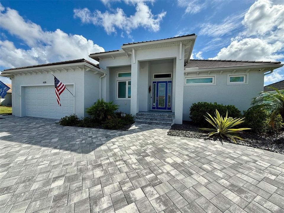 For Sale: $1,250,000 (3 beds, 2 baths, 2159 Square Feet)