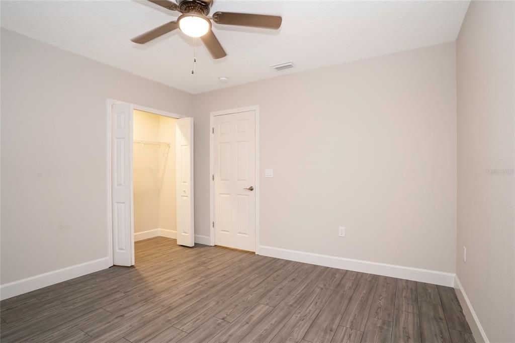 For Sale: $439,900 (3 beds, 2 baths, 1526 Square Feet)