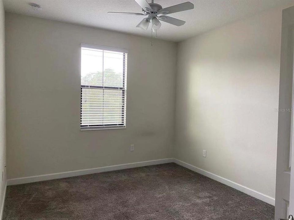 For Rent: $2,500 (4 beds, 3 baths, 1945 Square Feet)