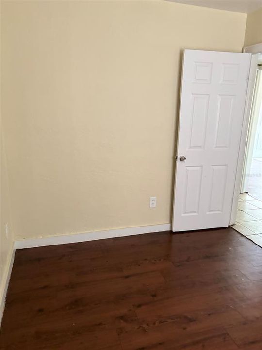 For Rent: $2,295 (4 beds, 2 baths, 1276 Square Feet)