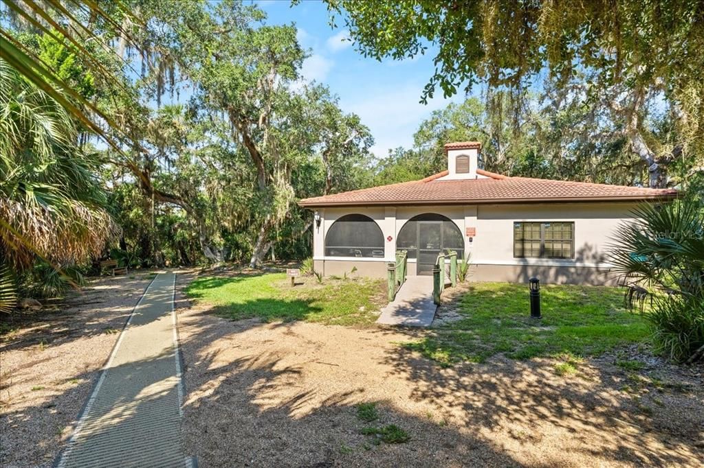 For Sale: $875,000 (3 beds, 2 baths, 1792 Square Feet)