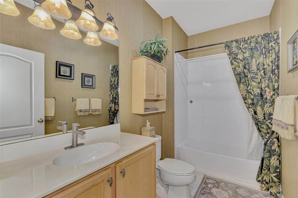 For Sale: $379,900 (2 beds, 2 baths, 1666 Square Feet)