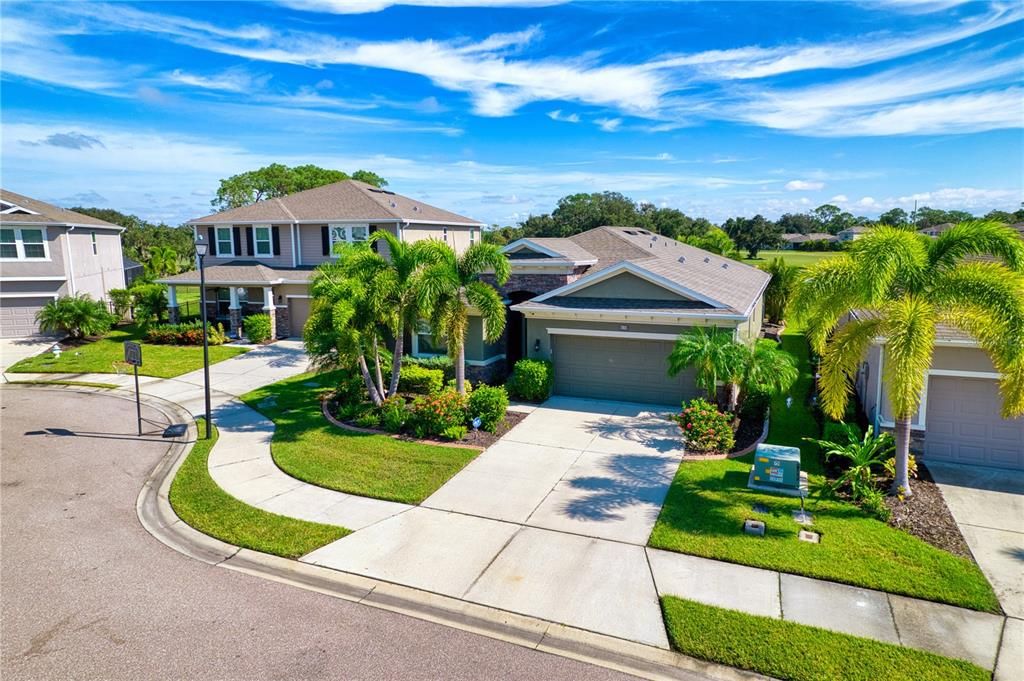 For Sale: $819,499 (3 beds, 2 baths, 2041 Square Feet)