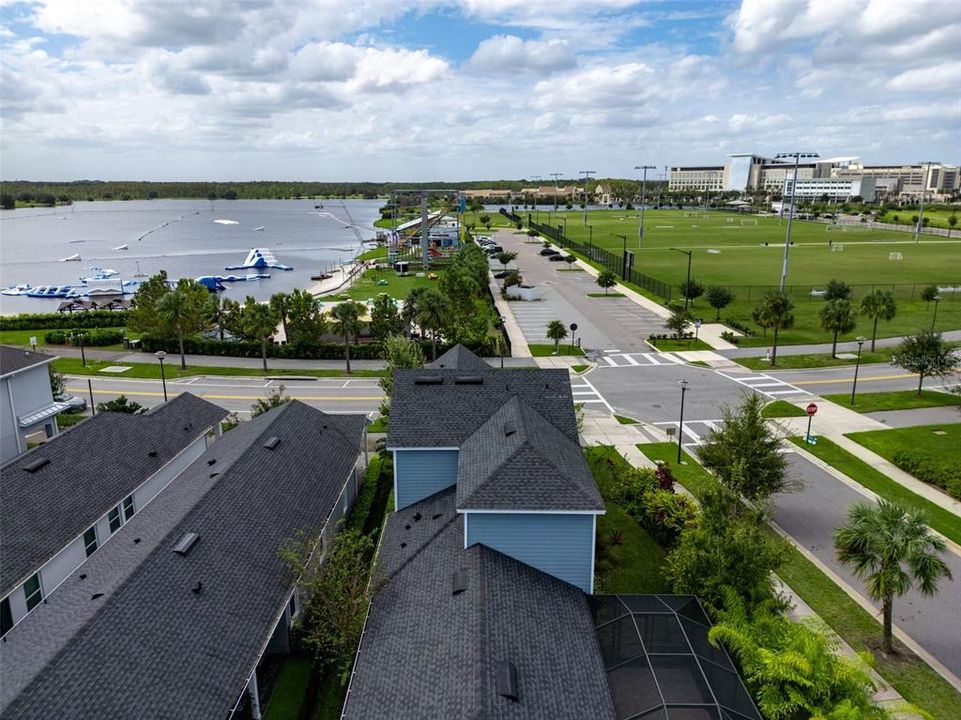 For Sale: $699,900 (3 beds, 2 baths, 1957 Square Feet)