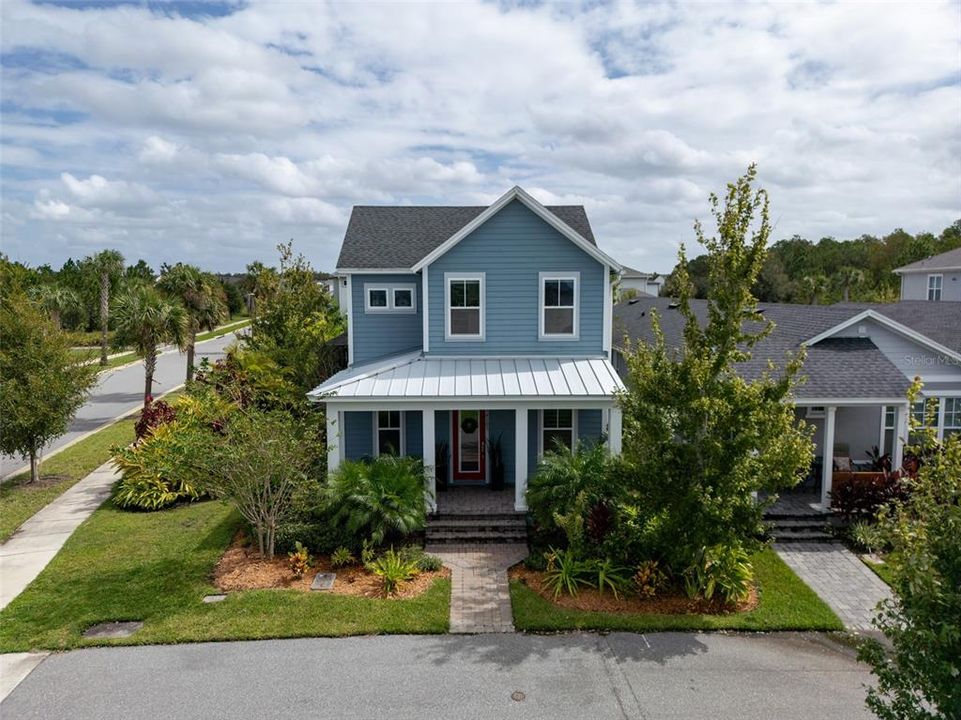 For Sale: $699,900 (3 beds, 2 baths, 1957 Square Feet)