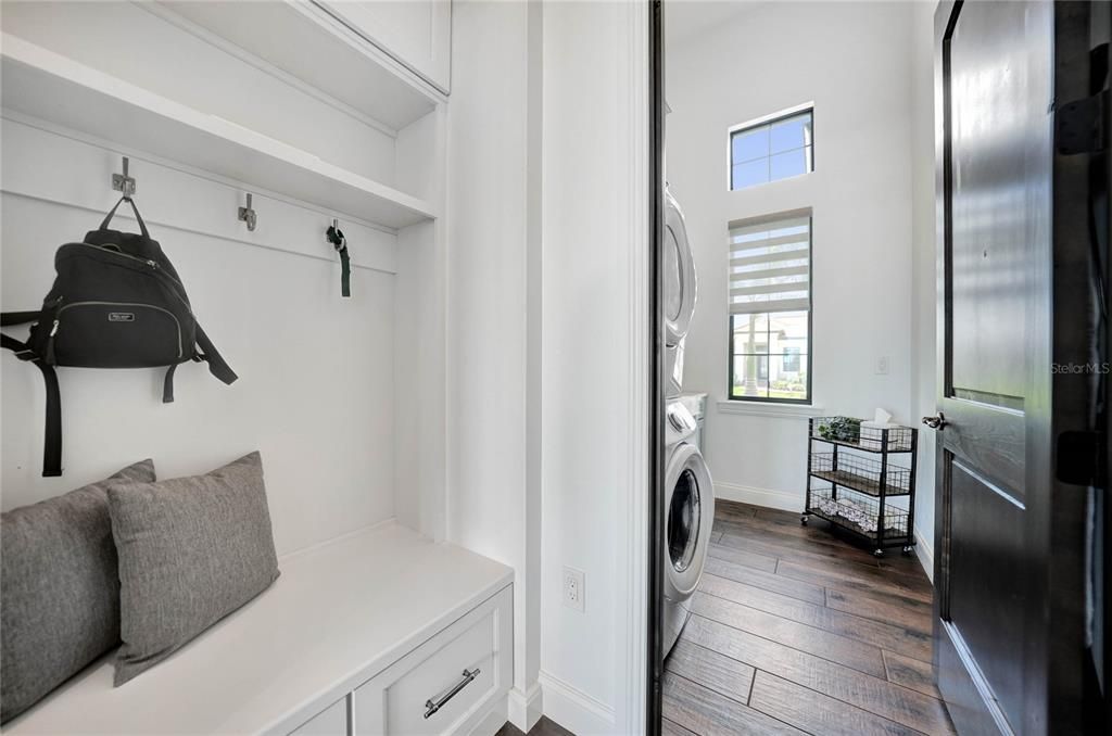 Mud room and laundry room off the garage