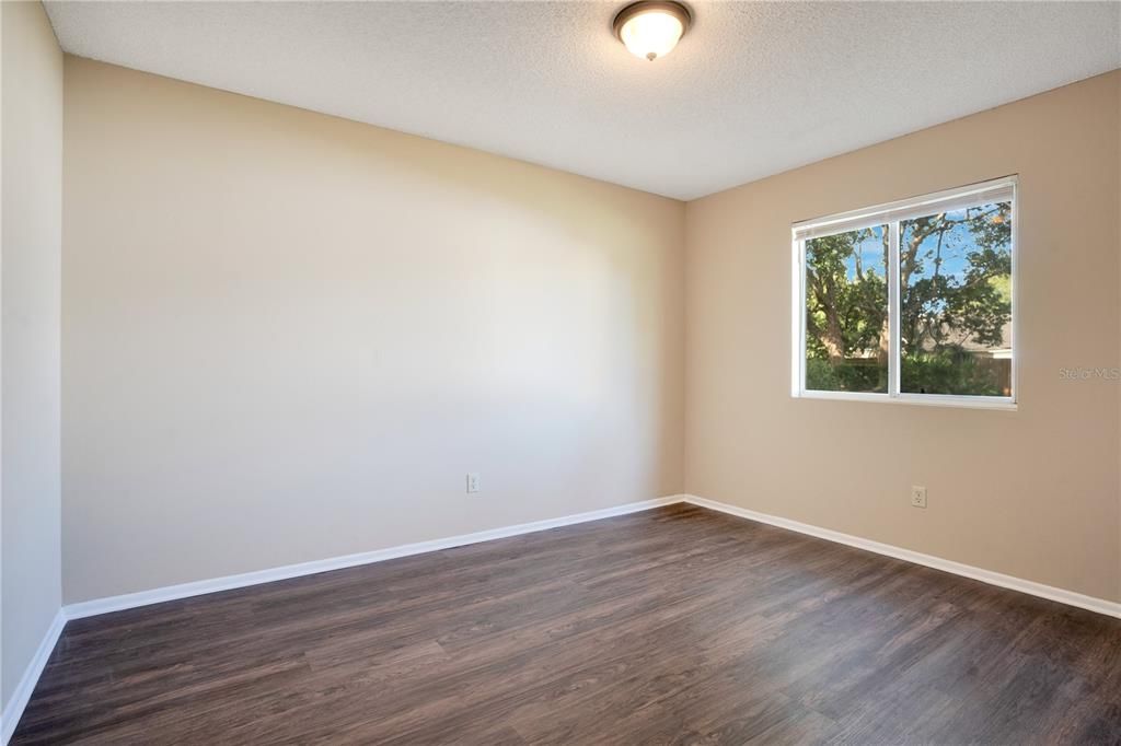 For Sale: $309,900 (3 beds, 2 baths, 1380 Square Feet)