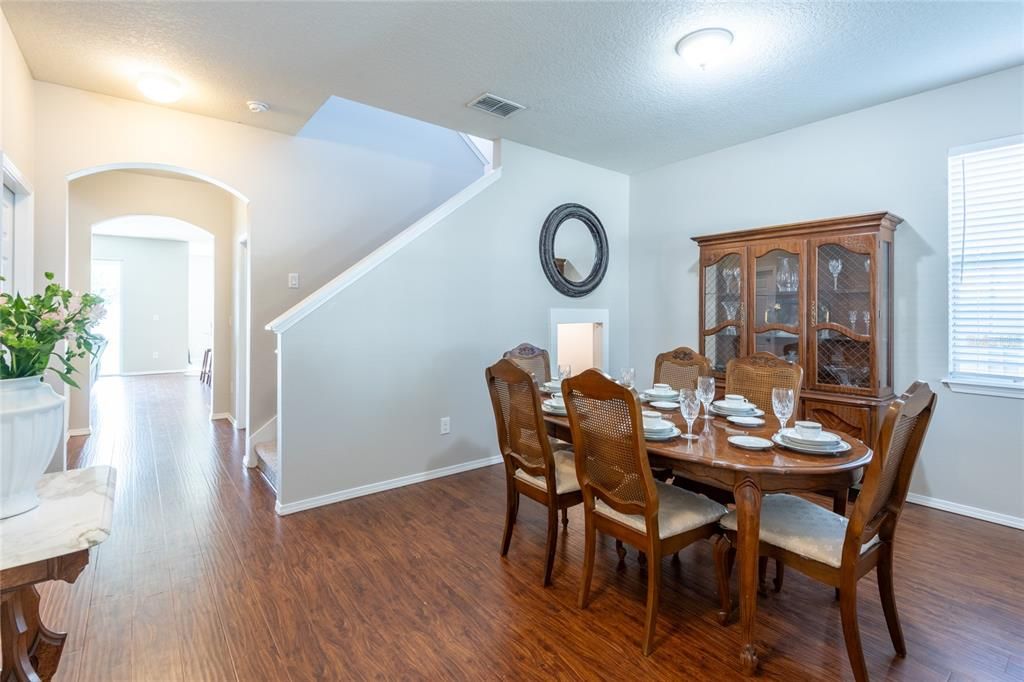 Currently a formal dining room, great light.