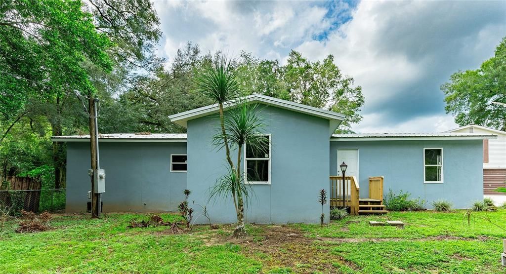 For Sale: $214,900 (3 beds, 2 baths, 1710 Square Feet)