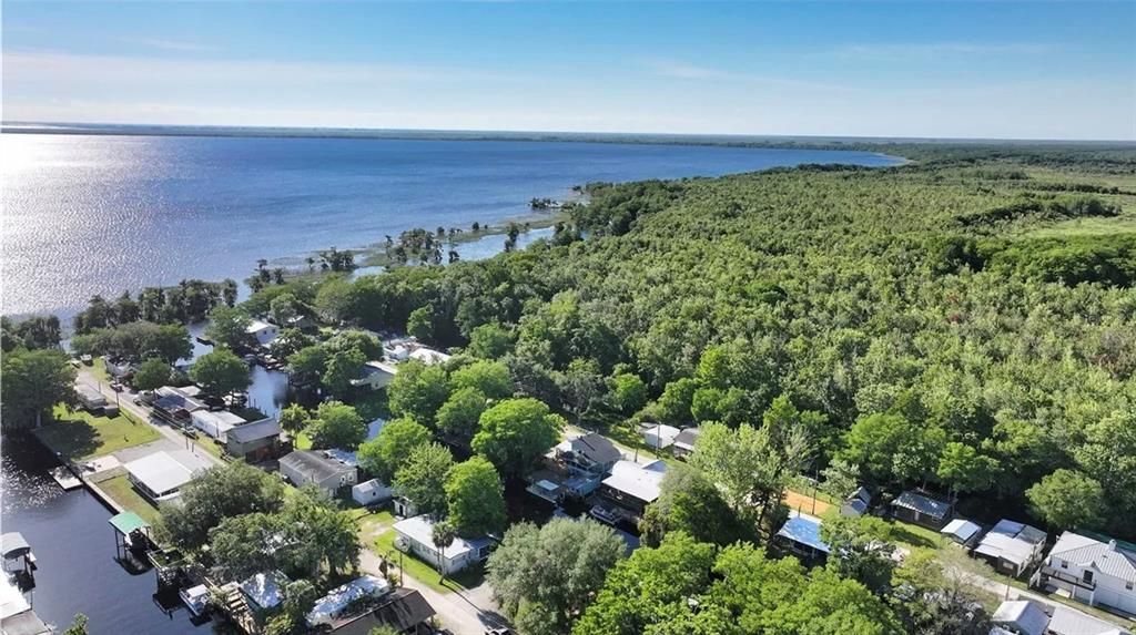 待售: $180,000 (0.09 acres)