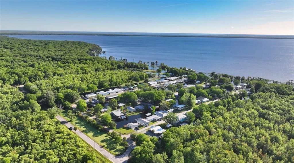 待售: $180,000 (0.09 acres)