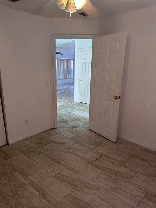 For Rent: $2,000 (3 beds, 2 baths, 1112 Square Feet)