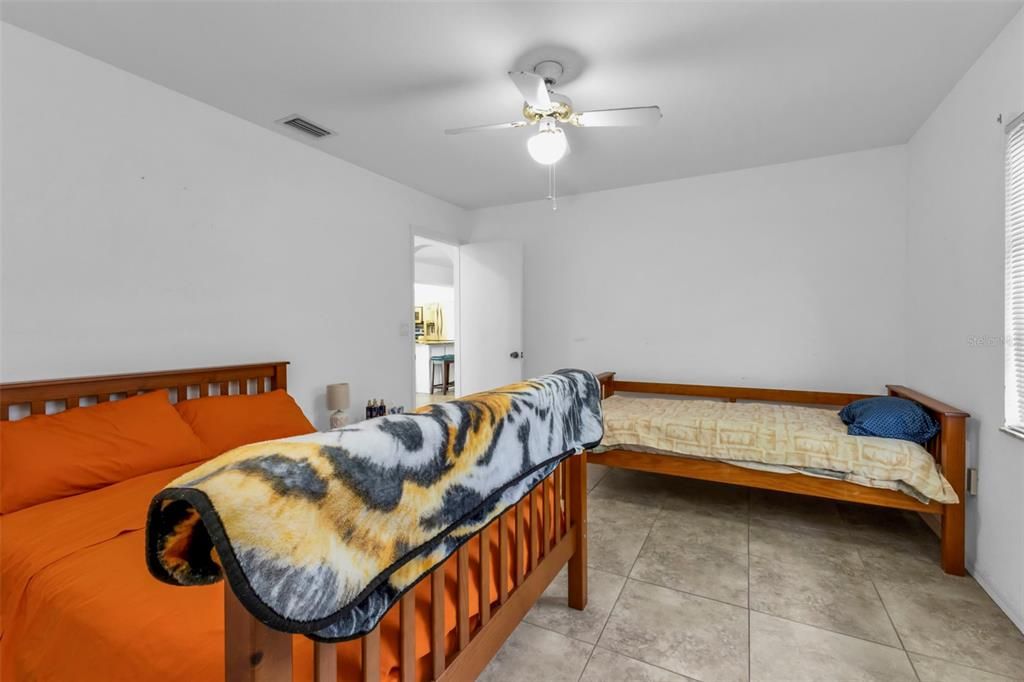 For Sale: $449,900 (3 beds, 2 baths, 1873 Square Feet)