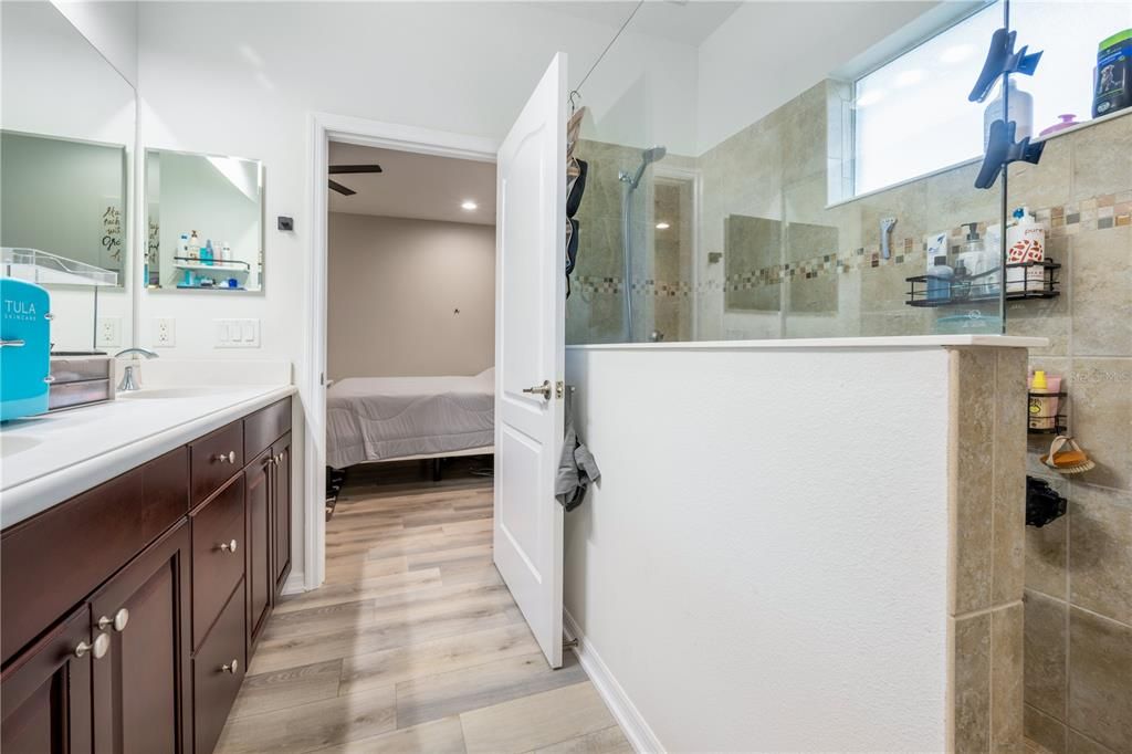 For Sale: $629,900 (3 beds, 2 baths, 1744 Square Feet)